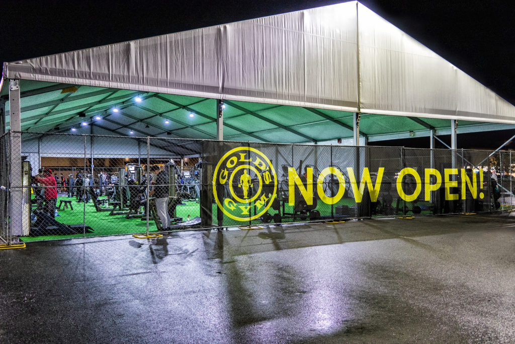 A Gold's Gym opened in a Montclair, California parking lot located directly in front of the gym's permanent building.